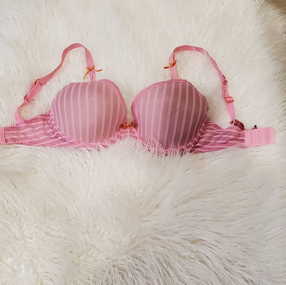 Bra - Picture 2 of 2